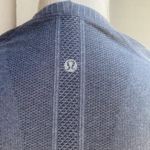Lululemon Swiftly Tech Long-Sleeve Shirt 2.0 in Grey Size: 6 - Picture 10 of 10